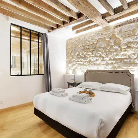 Daire Chic Au Coeur Du 9eme 2 6p Paris