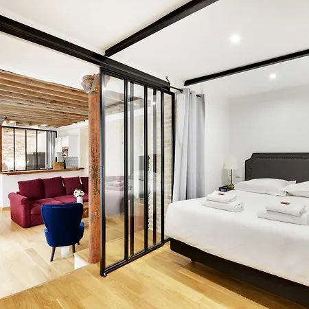 Daire Chic Au Coeur Du 9eme 2 6p Paris